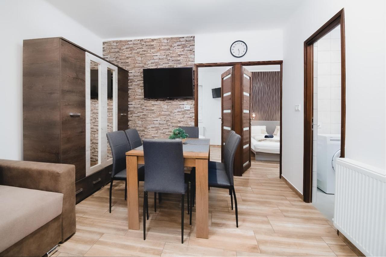 Reborn Lux Apartments Hajduszoboszlo Exterior photo
