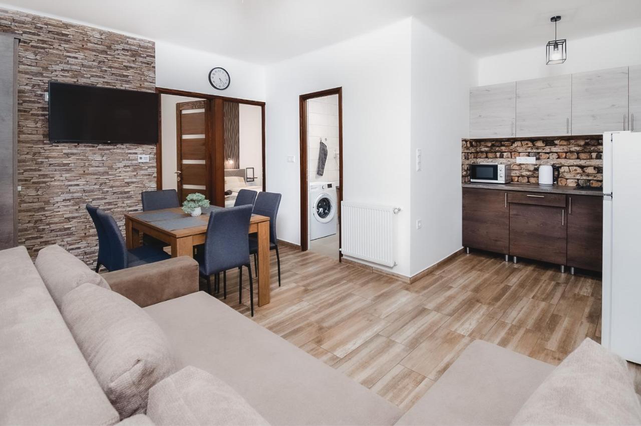 Reborn Lux Apartments Hajduszoboszlo Exterior photo